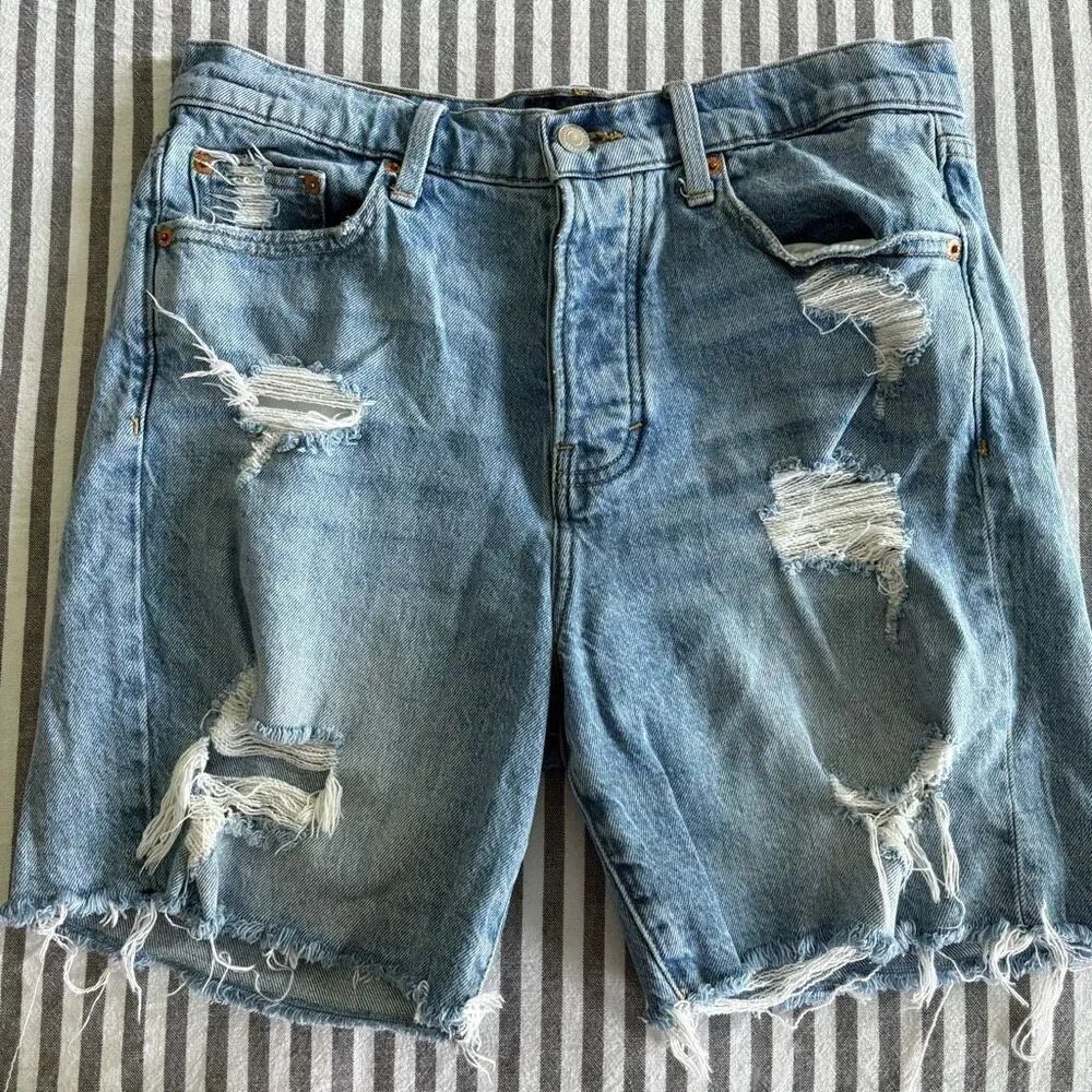 Lucky Brand 90’s Loose High Rise Shorts Size 8/29